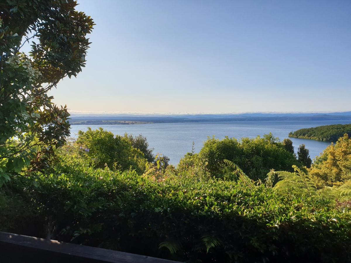 Lake View Garden Apartment Taupo Luaran gambar