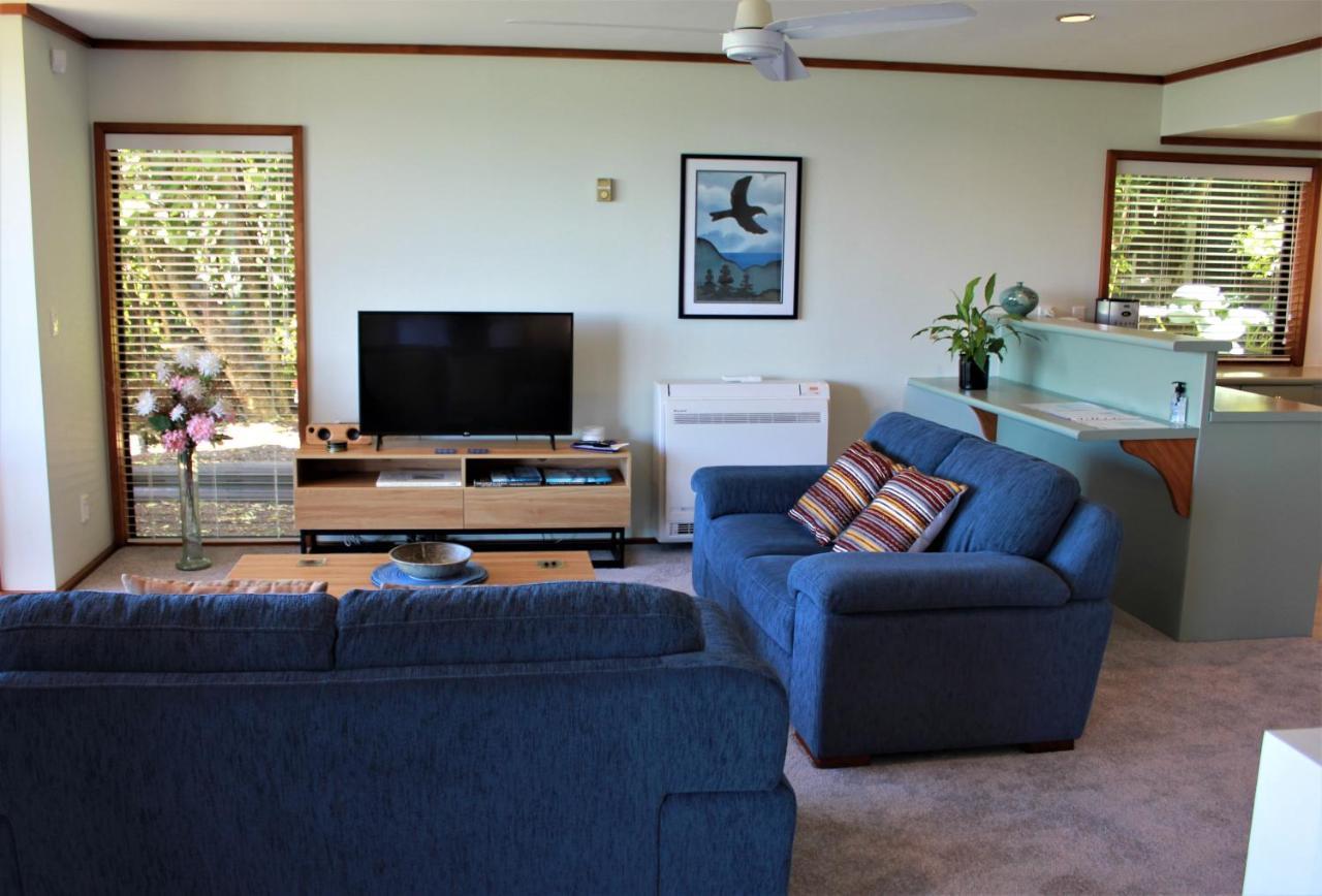 Lake View Garden Apartment Taupo Luaran gambar